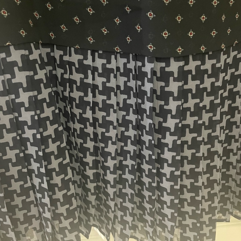 Abercrombie & Fitch Sleeveless Mixed Print Mini Dress - Picture 3 of 7